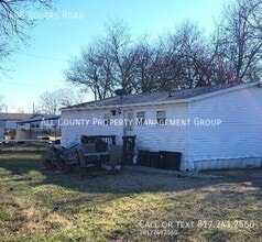 Building Photo - 408 Rogers Rd