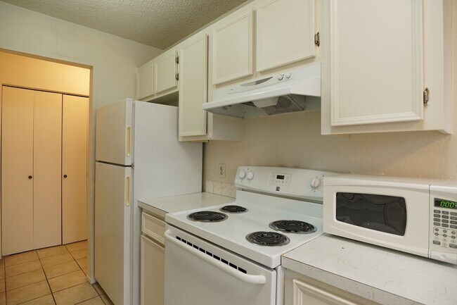 Foto del edificio - 3000 SW Avalon Way