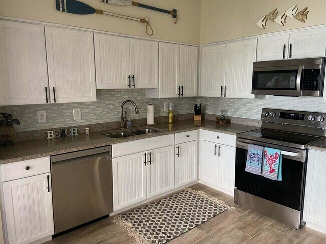 Foto del edificio - 3218 S Lakeview Cir