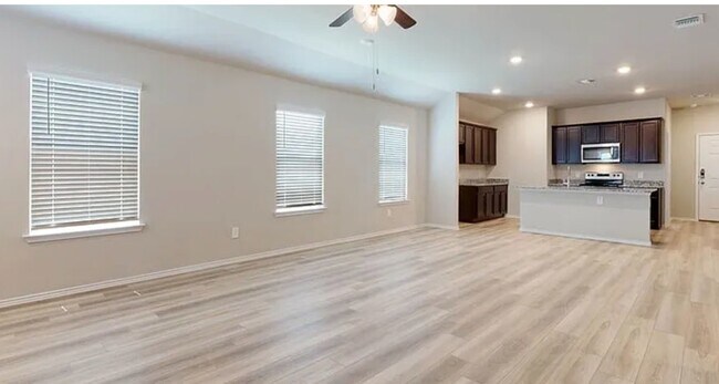 Foto del edificio - 1261 Oxford Ln