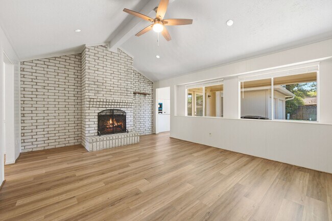 Foto del edificio - 25407 Lancewood Dr