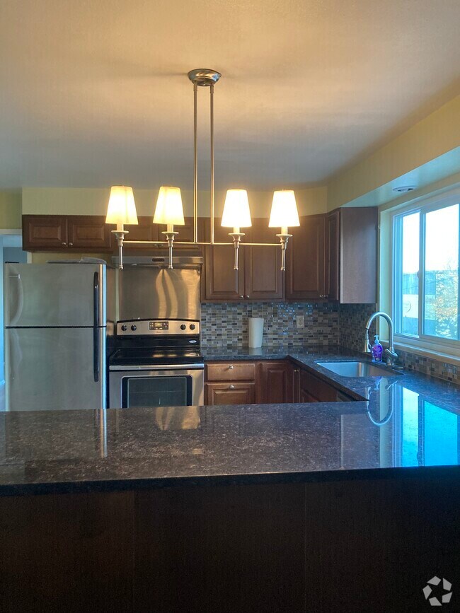 Motor Line Apartments for Rent Seattle, WA 1 Rentals