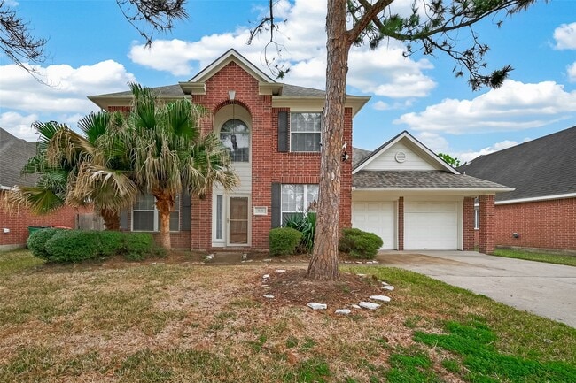 Building Photo - 3127 Edgewood Dr