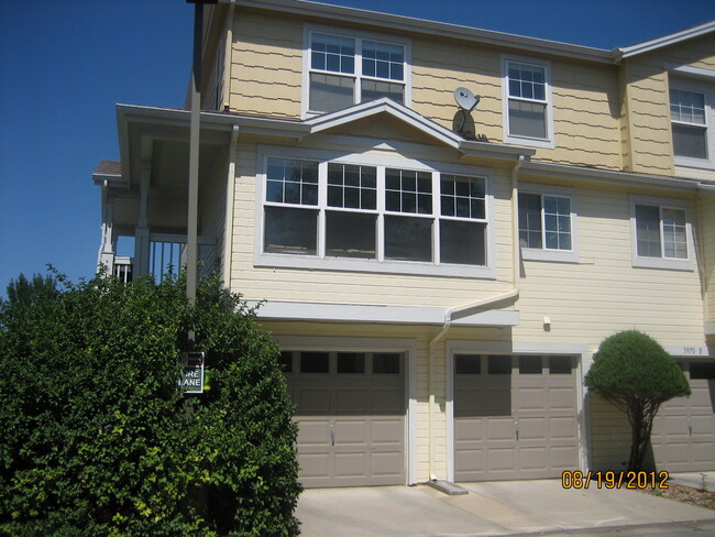 Building Photo - 3970 Colorado Ave