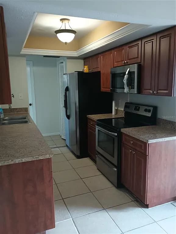 Building Photo - 4701 Country Hills Dr