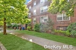 Foto del edificio - 141-12 79th Ave