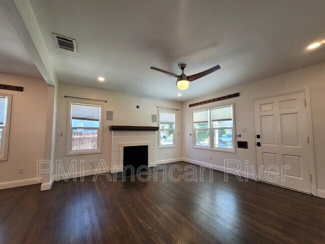 Foto del edificio - 2100 36th St