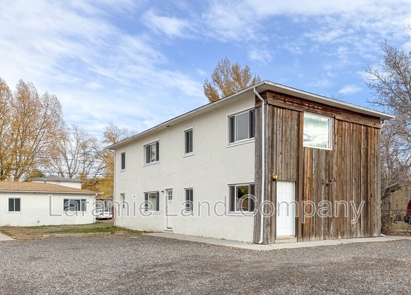 Foto principal - 857 N 4th St