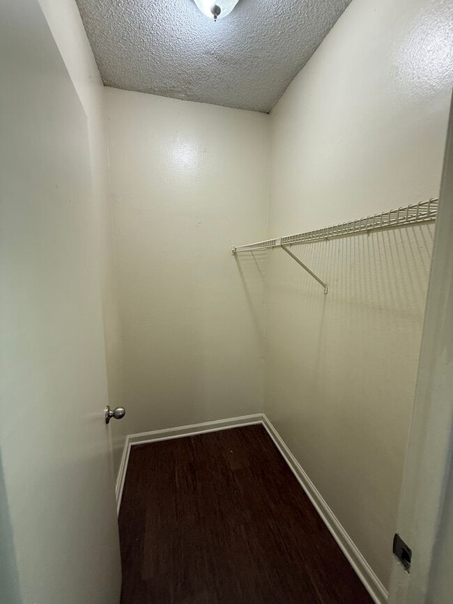Building Photo - 1825 Starboard Dr