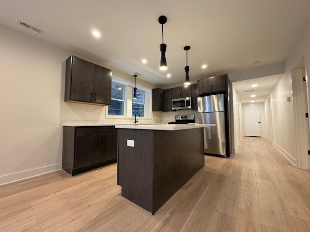 Foto del edificio - 2825 N Rockwell St