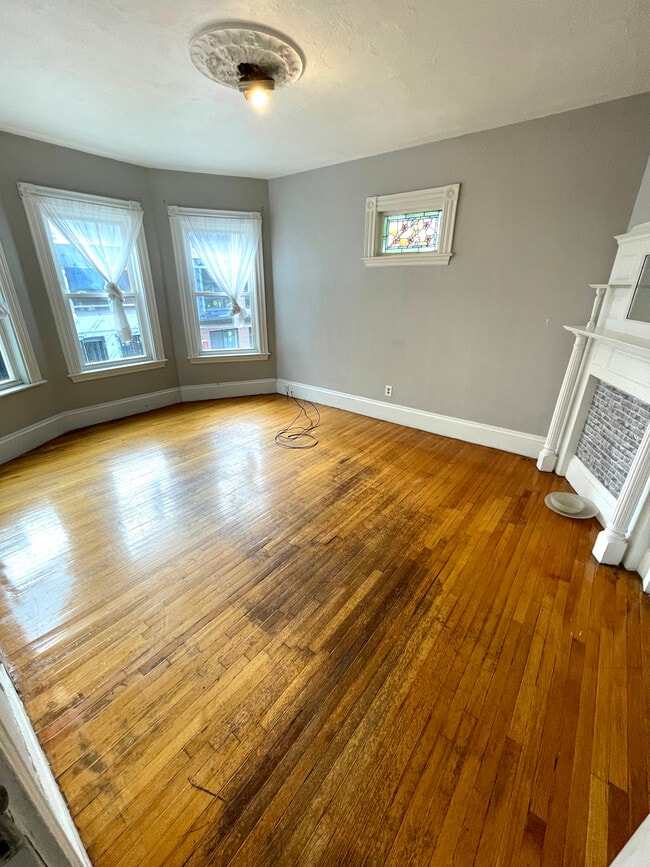 Building Photo - 5 Greenmount St