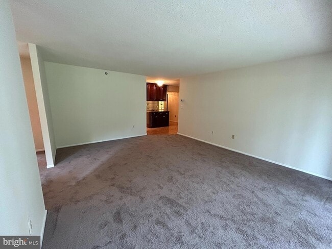 Foto del edificio - 3330 N Leisure World Blvd