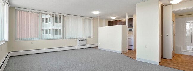 Foto del edificio - 1055 Adams Cir