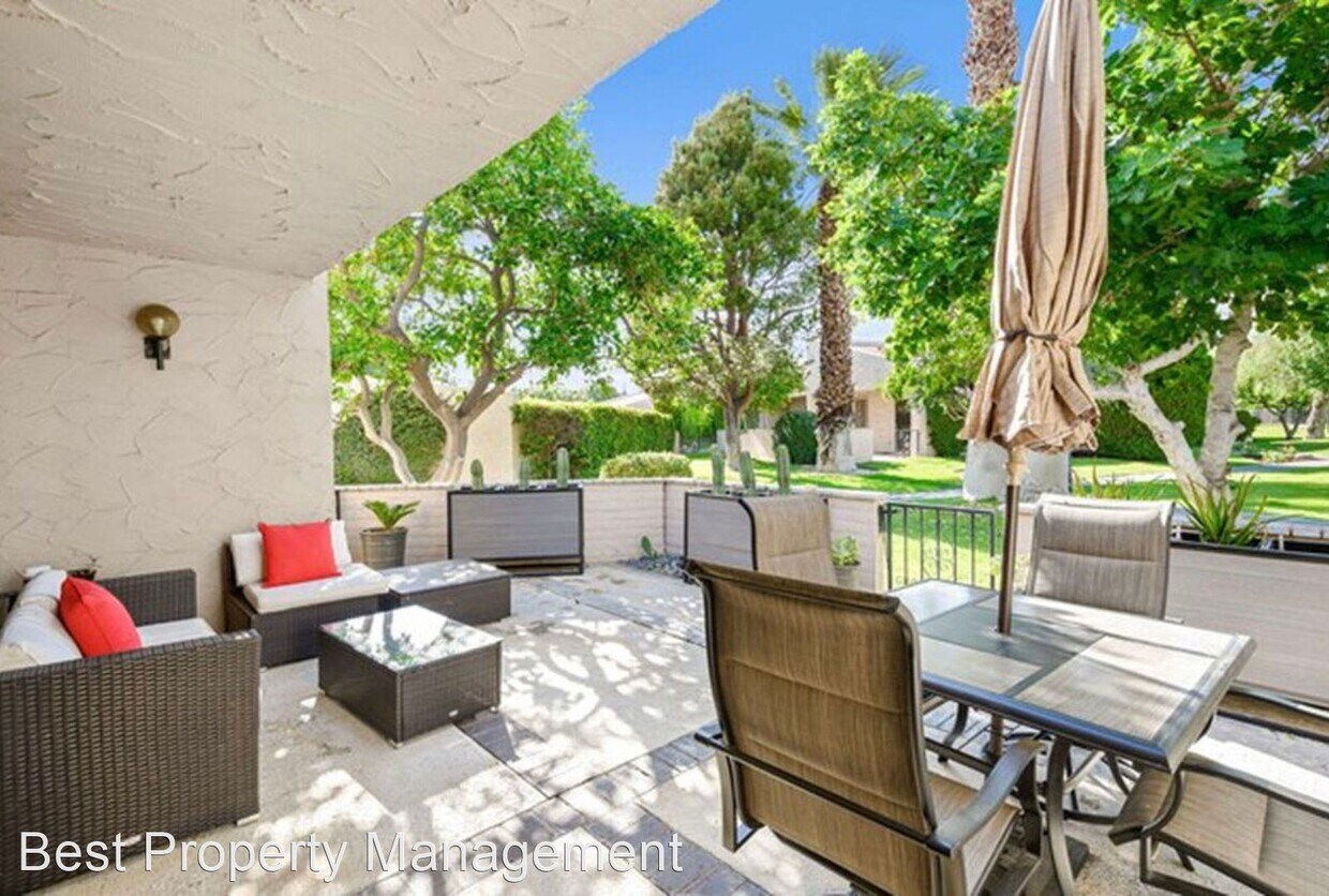 Primary Photo - 3 br, 2 bath House - 2540 N Whitewater Clu...