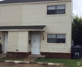 Building Photo - 3605 N Kelley Ave