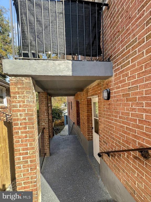 Foto del edificio - 4706 Deanwood Dr