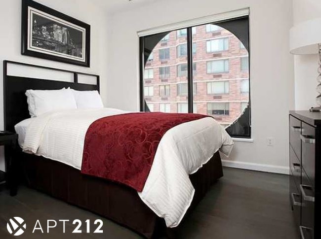 Foto del edificio - 830 8th Ave