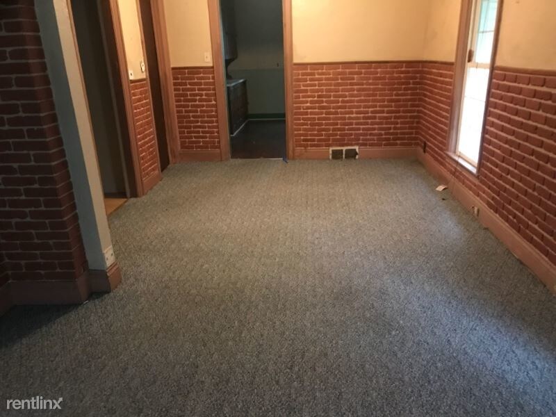 Foto principal - 3 br, 1 bath House - 638 7th St
