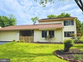 Building Photo - 161 S Fox Rd