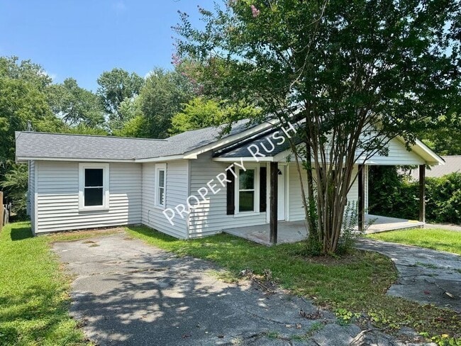 Photo - 106 Champion Rd.- House