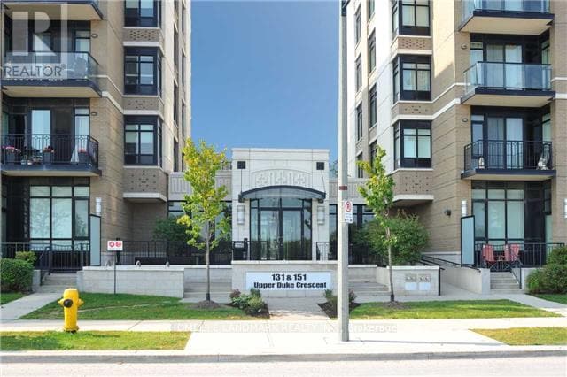 Photo du bâtiment - 131 Upper Duke Crescent