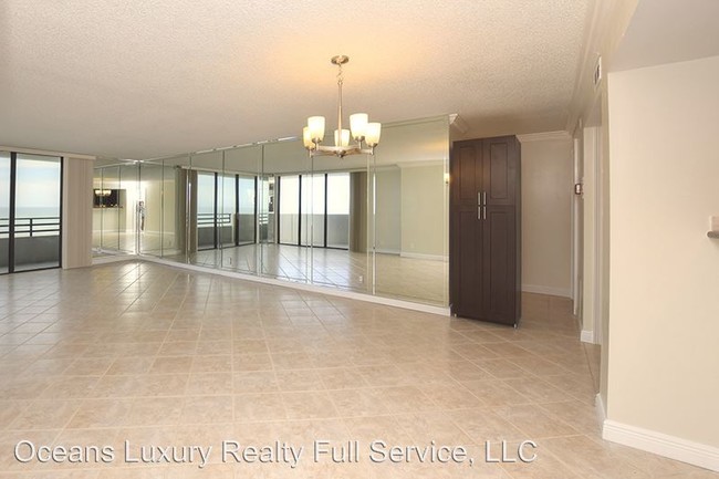 Foto del edificio - 1420 N Atlantic Ave