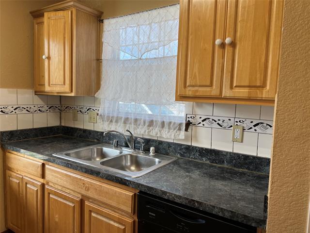 Foto del edificio - 521 Tenison Ln