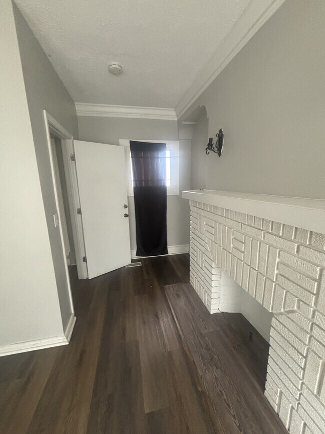 Foto del edificio - 3320 E 139th St