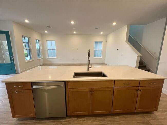 Building Photo - 9851 Gobat Aly