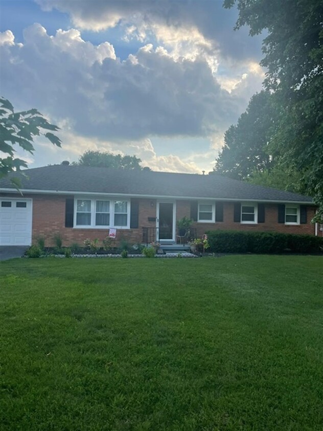 Foto principal - 515 Emmett Ave