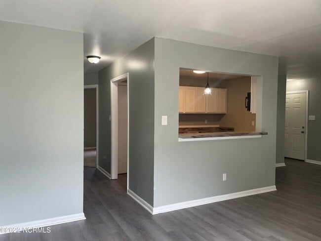 Building Photo - Welcome to Foxhorn Village