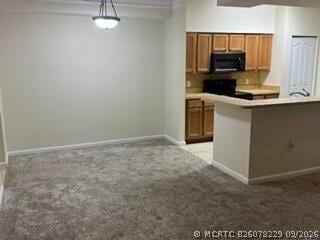 Foto del edificio - 8201 Myrtlewood Cir W