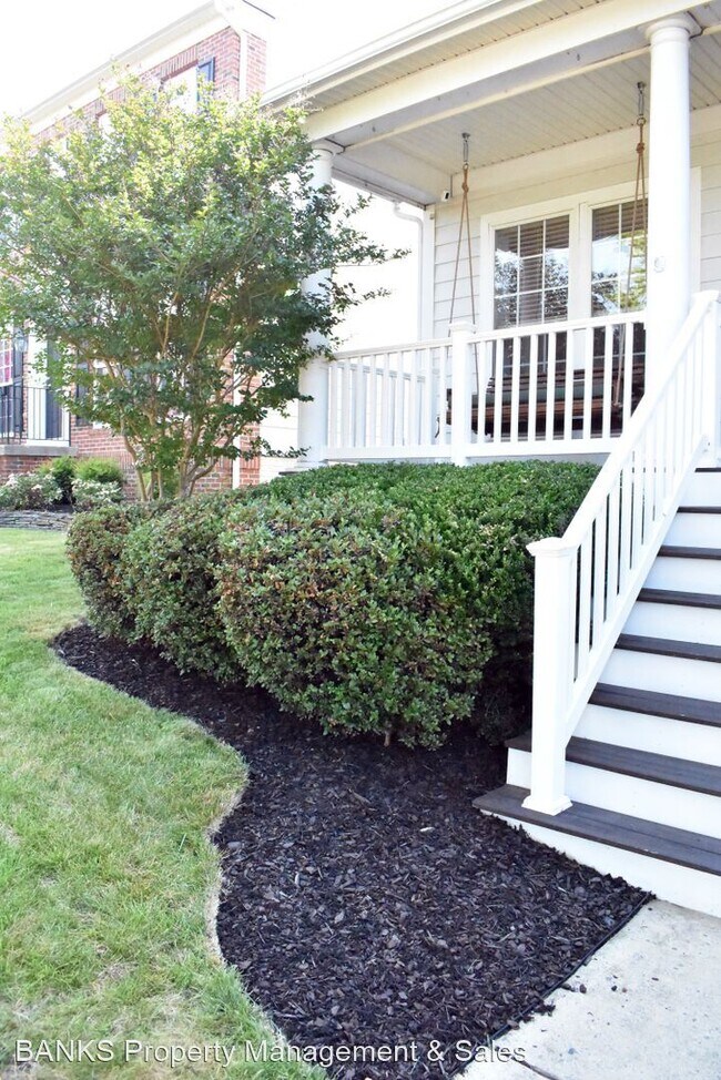 Foto del edificio - 3 br, 3.5 bath House - 2006 Idlewild Blvd