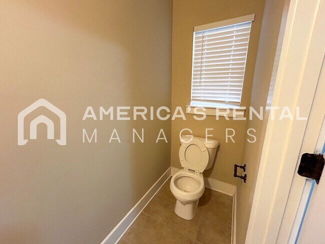 Building Photo - 4241 Lochshire Ln