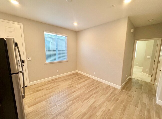 Foto del edificio - Charming 1-bedroom 1-bathroom in-law unit