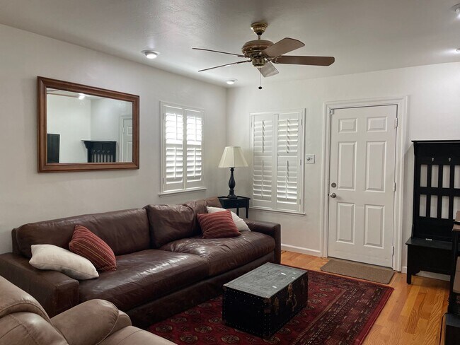 Building Photo - Beautiful Single Family Home Across the Street from the UCD Med Center