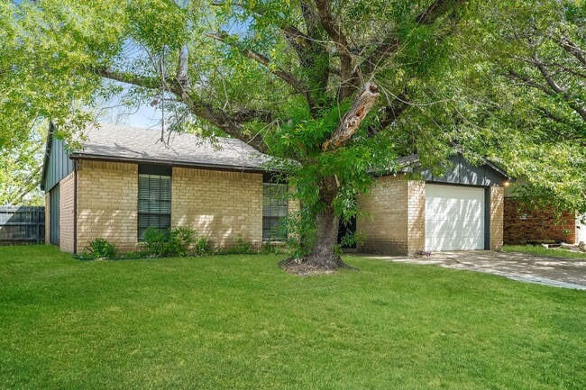 Building Photo - Newly Renovated Single Family Home | 3 BR/2BA | 1-Car Covered Parking | Gated backyard
