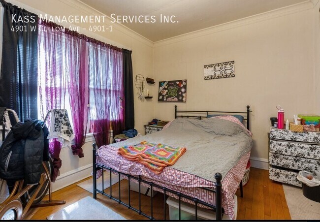Foto del edificio - 4901 W Cullom Ave