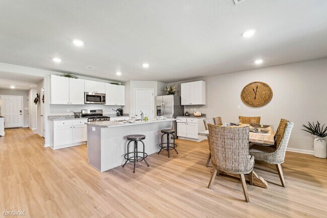 Building Photo - 4 br, 2 bath House - 11161 Elemis Drive