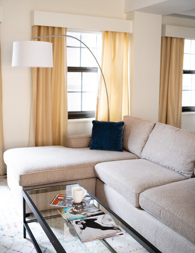 Foto del edificio - 411 E 50th St