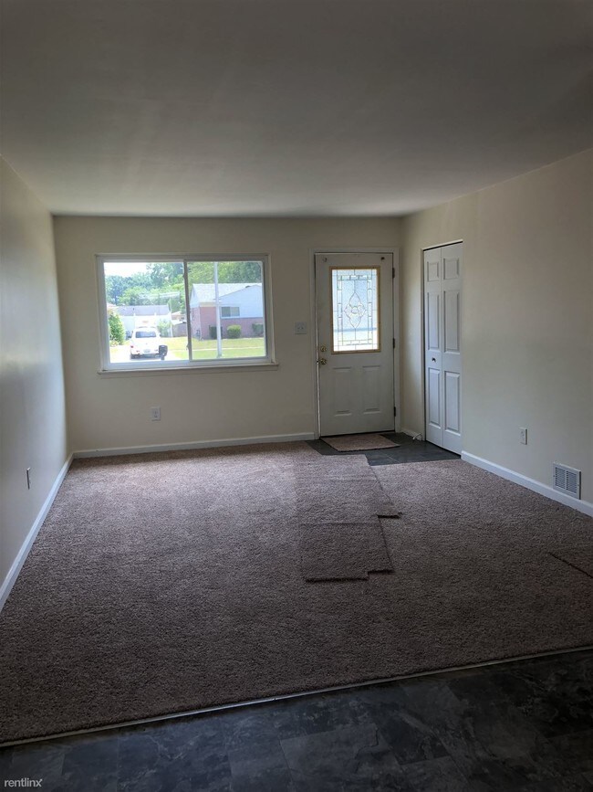 Foto del edificio - 4 br, 1 bath House - 26990 Leroy St