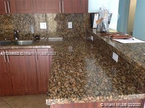 Foto del edificio - 11115 W Okeechobee Rd