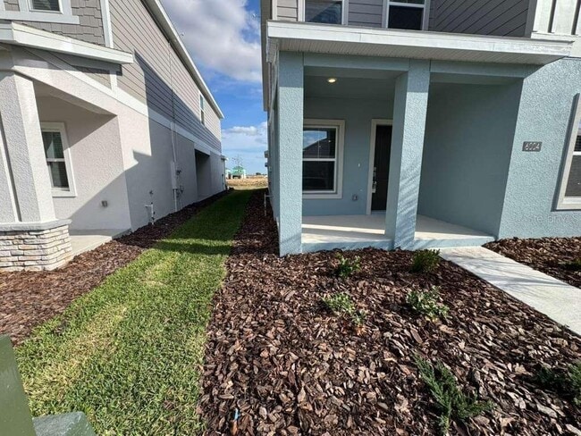 Foto del edificio - 6004 Zen Wy