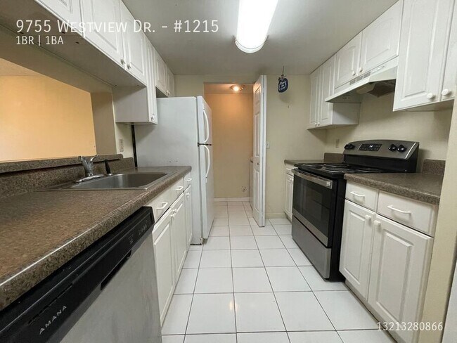 Foto del edificio - 9755 Westview Dr