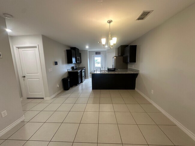 Foto del edificio - 2310 Durazno Ct