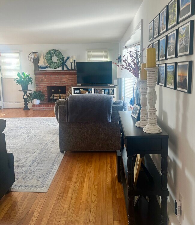 Foto del edificio - 8 Chartier Cir