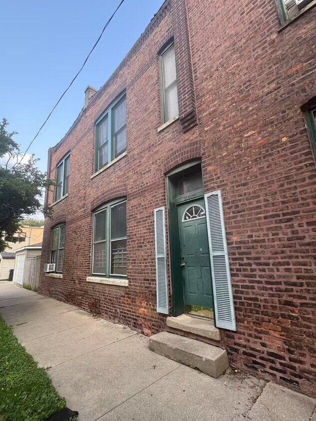 Foto principal - 3017 S Lyman St