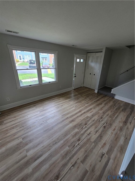 Building Photo - 9455 Greenhill Ct
