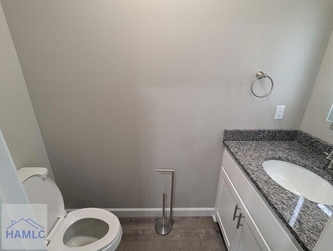 Foto del edificio - 277 Myrtle Ave