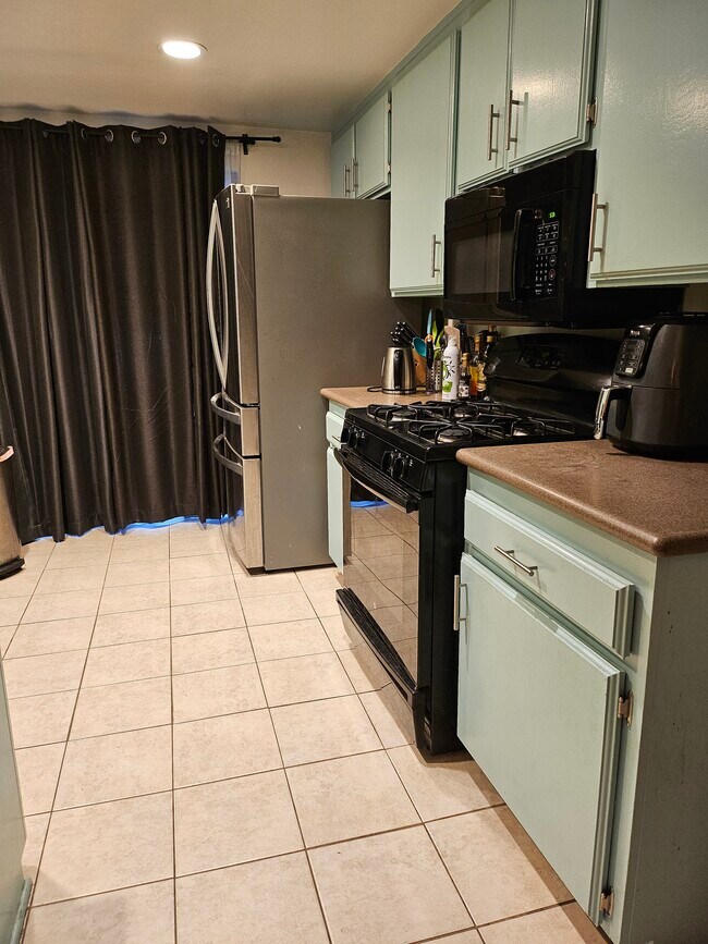 Foto del edificio - 137 W Central Ave